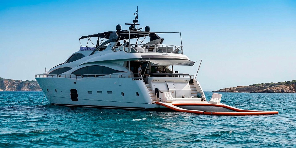 Аренда яхты Ferretti Custom Line 100 Seabreak на Пхукете